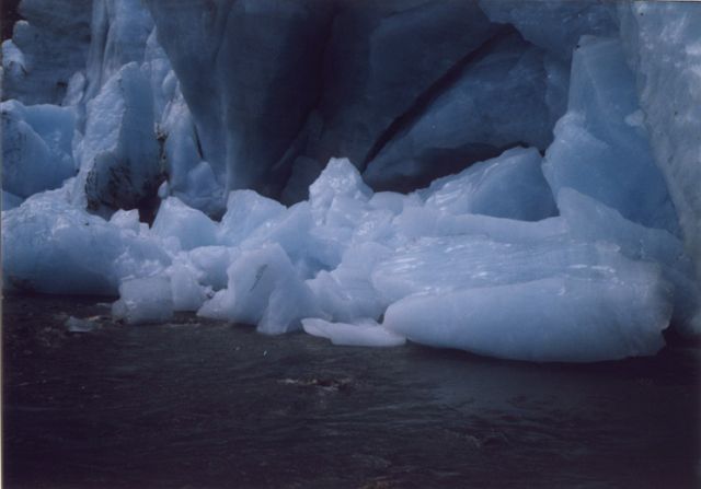 036_Kjendalsbreen.JPG