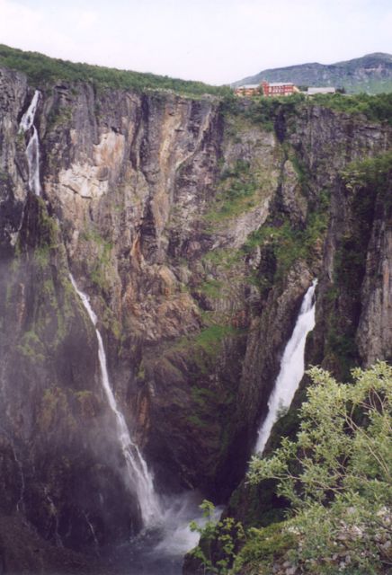 057_Voringfossen.JPG