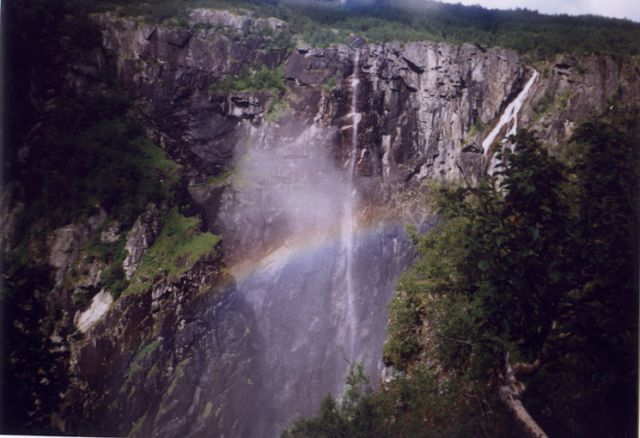 058_Voringsfossen.JPG