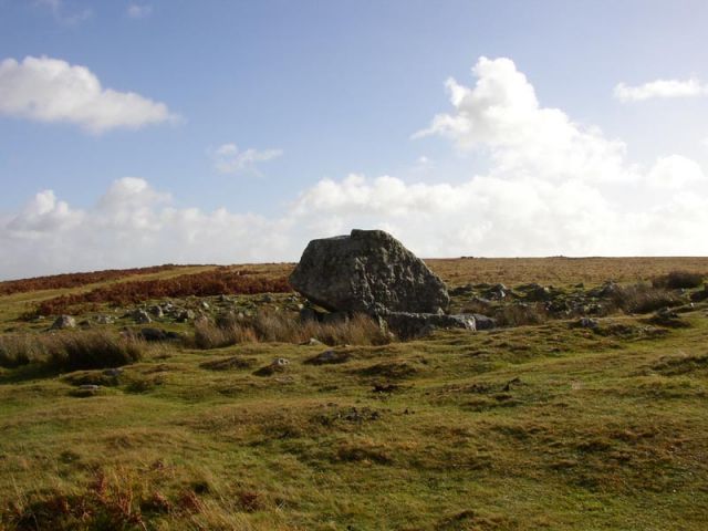 5_20_Cefn_Bryn_-_Arthur_s_Stone.jpg